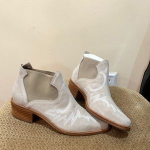 BRAND NEW all REAL suede boots